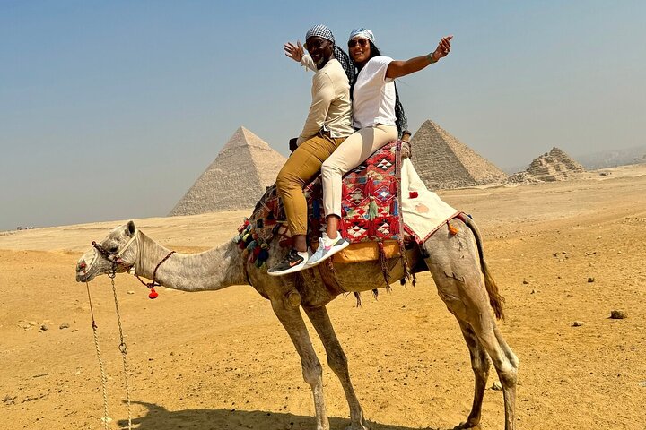 Day Trip to Pyramids & Museum